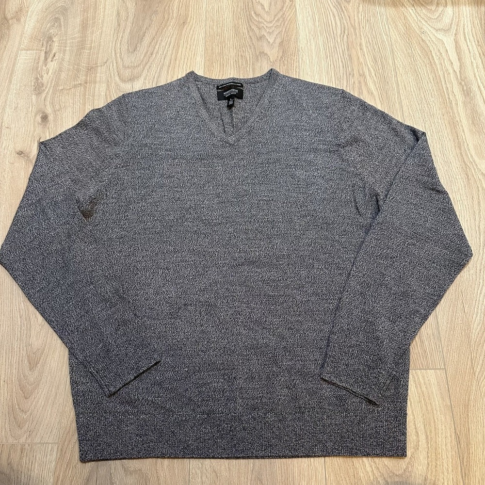 NWOT Nordstrom Men's Shop V-Neck Sweater Italian Merino Wool Gray Men's Sz L‎